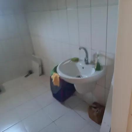 Lejlighed Comfort - Whole Appartments - Shared Kitchen - Airport Shuttle Bookable *